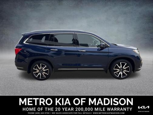 Blue 2020 Honda Pilot Touring 8-Passenger