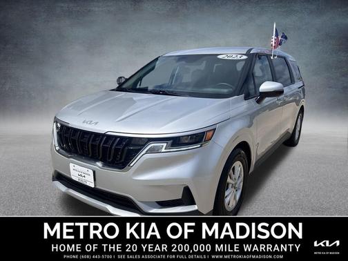 2023 Kia Carnival LX