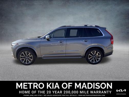 2018 Volvo XC90 T5 Momentum