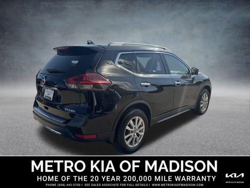 2018 Nissan Rogue SV