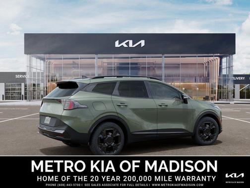 Jungle Green 2026 Kia Sportage Plug-In Hybrid X-Line Prestige