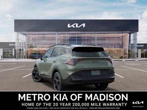 Jungle Green 2026 Kia Sportage Plug-In Hybrid X-Line Prestige