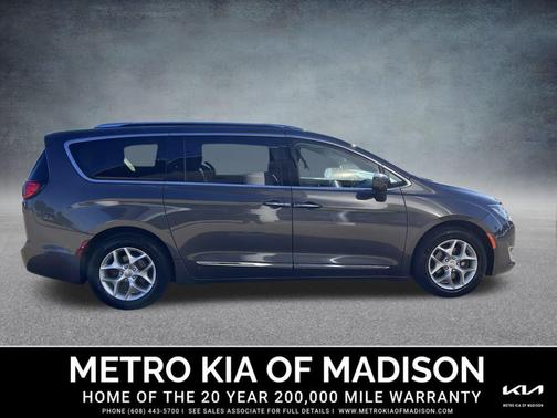 2019 Chrysler Pacifica Touring-L Plus