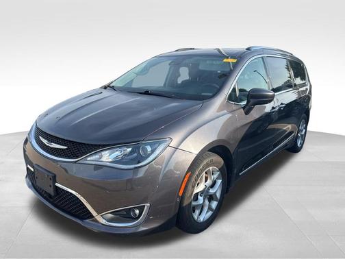 2019 Chrysler Pacifica Touring-L Plus