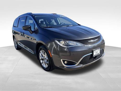 2019 Chrysler Pacifica Touring-L Plus