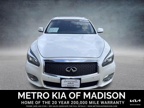 2017 INFINITI Q70L 3.7X