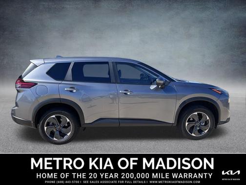 2024 Nissan Rogue SV
