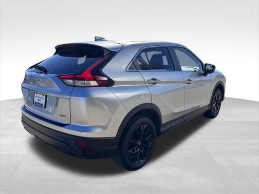 2023 Mitsubishi Eclipse Cross LE