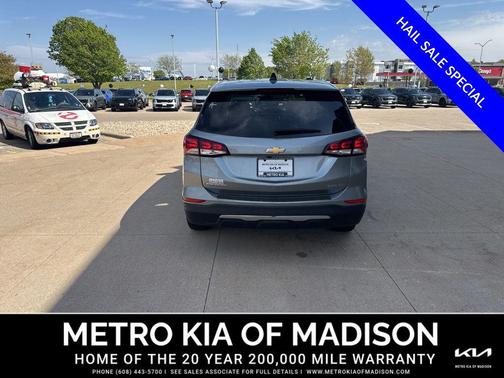Sterling Gray Metallic 2024 Chevrolet Equinox 1LT