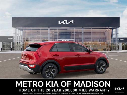 2025 Kia Niro LX