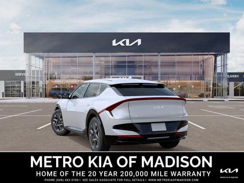 2025 Kia EV6 Light Long Range