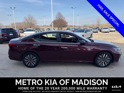 Garnet Pearl Metallic 2023 Nissan Altima 2.5 SV