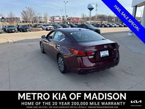 Garnet Pearl Metallic 2023 Nissan Altima 2.5 SV