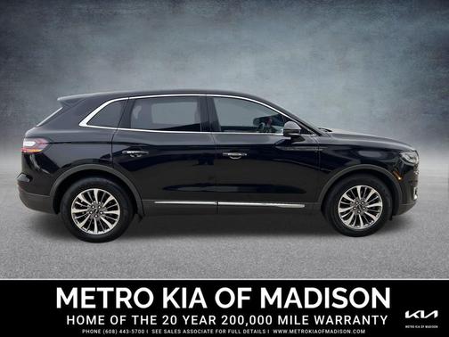 2020 Lincoln Nautilus Reserve