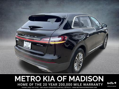 2020 Lincoln Nautilus Reserve