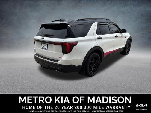 Star White Metallic Tri-Coat 2025 Ford Explorer ST