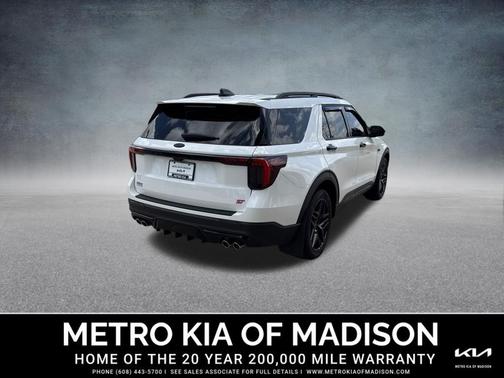 Star White Metallic Tri-Coat 2025 Ford Explorer ST