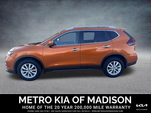 2018 Nissan Rogue SV