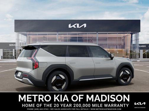 Ivory Silver 2026 Kia EV9 Wind