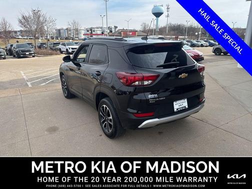 Mosaic Black Metallic 2024 Chevrolet Trailblazer LT