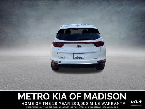 Snow White Pearl 2022 Kia Sportage LX