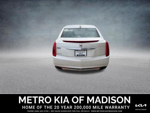 White Diamond Tricoat 2015 Cadillac XTS Luxury