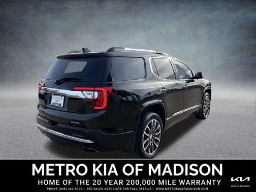 2020 GMC Acadia Denali