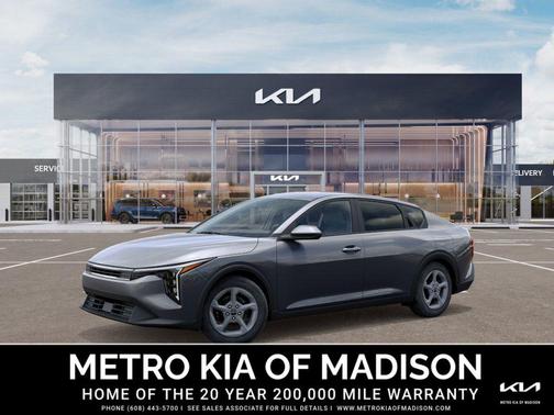 2025 Kia K4 LXS