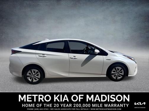 2018 Toyota Prius Four Touring