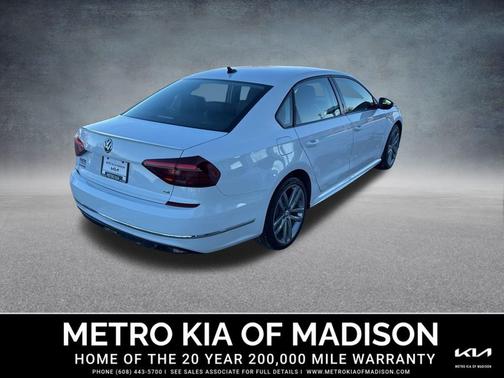 2018 Volkswagen Passat 2.0T S