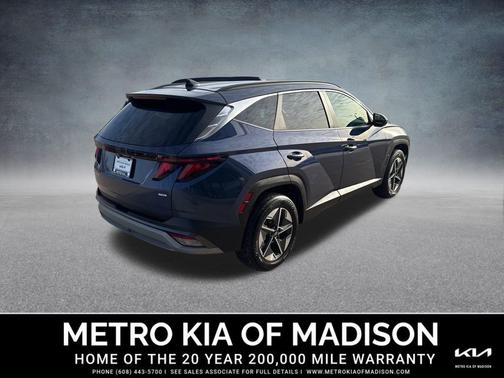 2025 Hyundai TUCSON SEL