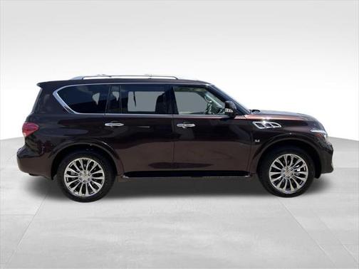 2017 INFINITI QX80 Base