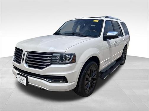 2016 Lincoln Navigator Select
