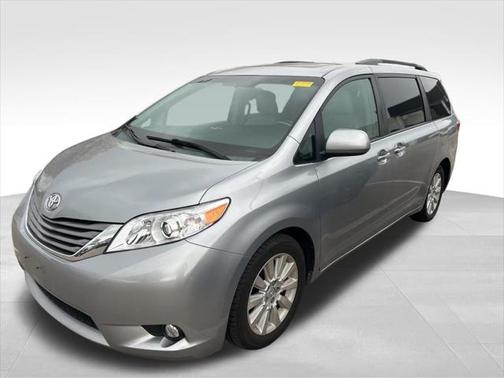 2015 Toyota Sienna XLE Premium