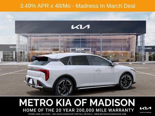 Snow White Pearl 2026 Kia K4 GT-Line