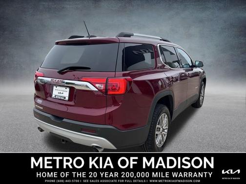 2017 GMC Acadia SLE-2