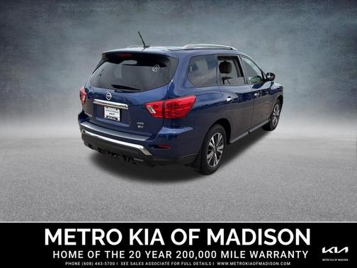 Caspian Blue 2017 Nissan Pathfinder SV