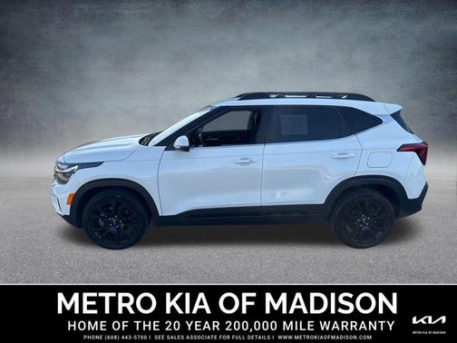 Snow White Pearl 2024 Kia Seltos X-Line