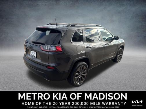 2021 Jeep Cherokee Latitude Lux