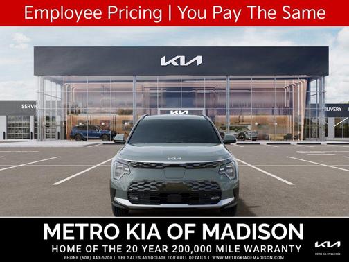 Cityscape Green 2026 Kia Niro EV Wave