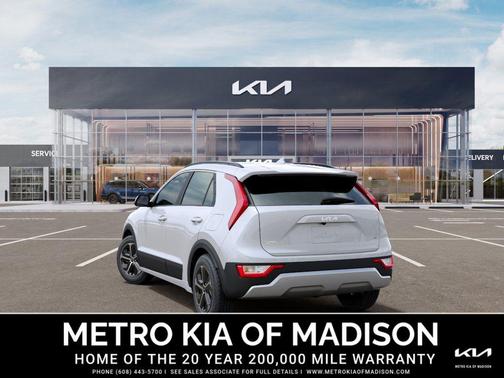 Snow White Pearl 2026 Kia Niro LX