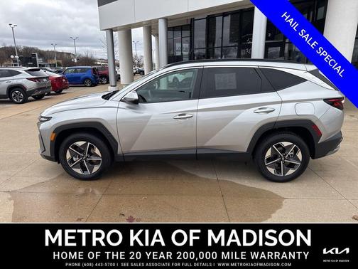 Shimmering Silver 2026 Hyundai TUCSON SEL
