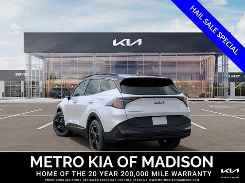 Glacier White Pearl/Black Roof 2026 Kia Sportage S