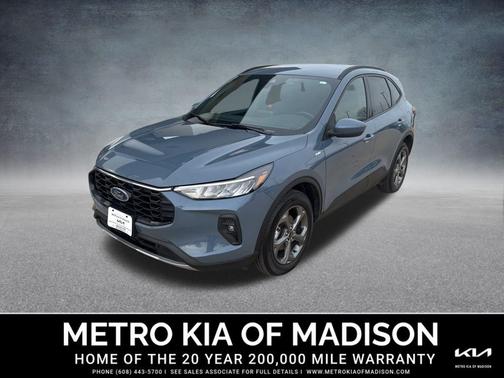 2025 Ford Escape ST-Line Select