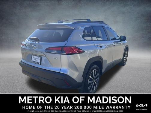 2022 Toyota Corolla Cross XLE