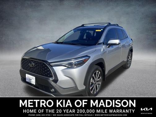 2022 Toyota Corolla Cross XLE