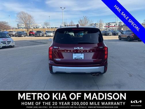 Dawning Red 2024 Kia Telluride S