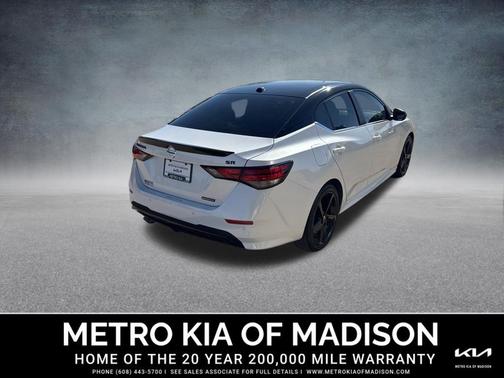 2022 Nissan Sentra SR