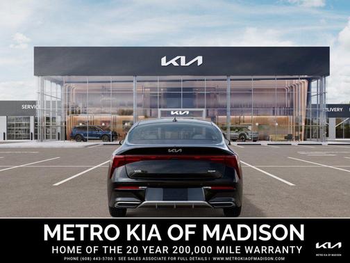 Aurora Black Pearl 2026 Kia K5 GT-Line