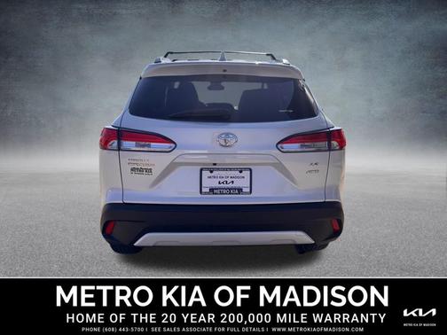 2022 Toyota Corolla Cross LE